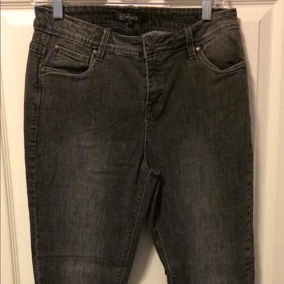 Women’s Grey-Black Jeans Size 29 MND 28” Inseam - Picture 1 of 4